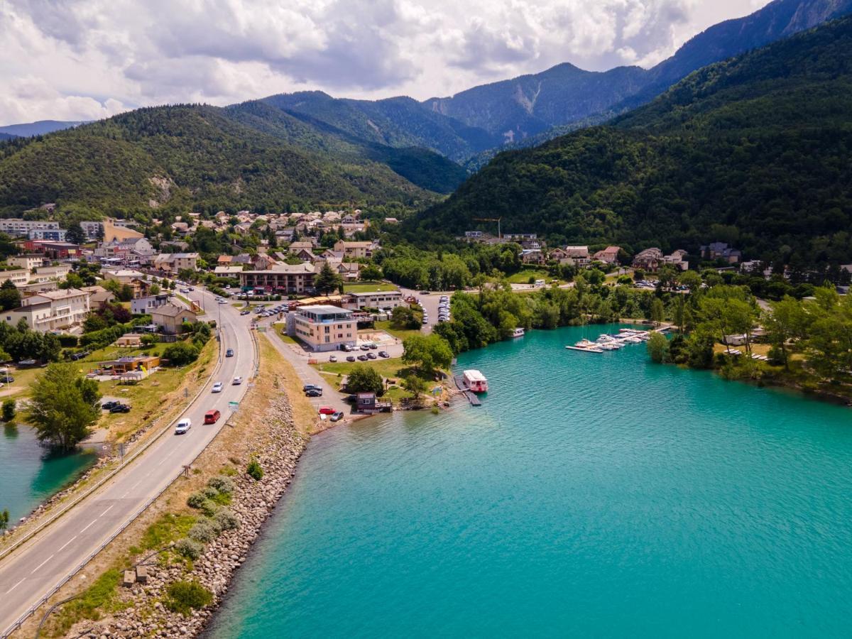 Hotel Les Flots Bleus Savines Bagian luar foto