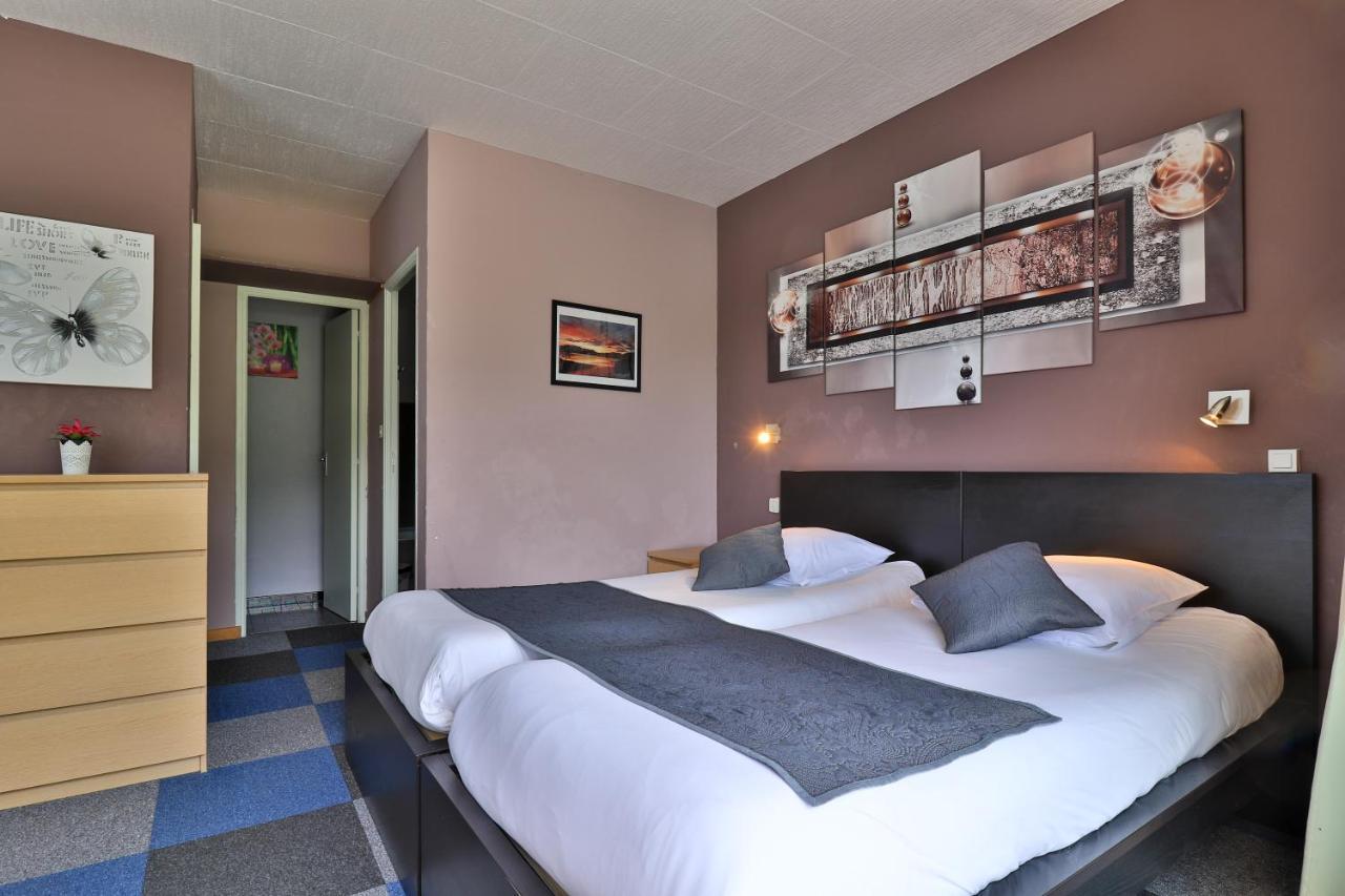 Hotel Les Flots Bleus Savines Bagian luar foto
