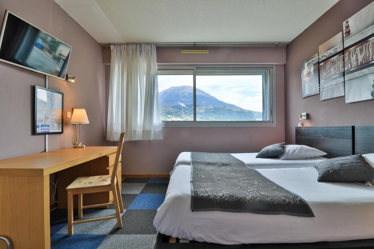 Hotel Les Flots Bleus Savines Bagian luar foto