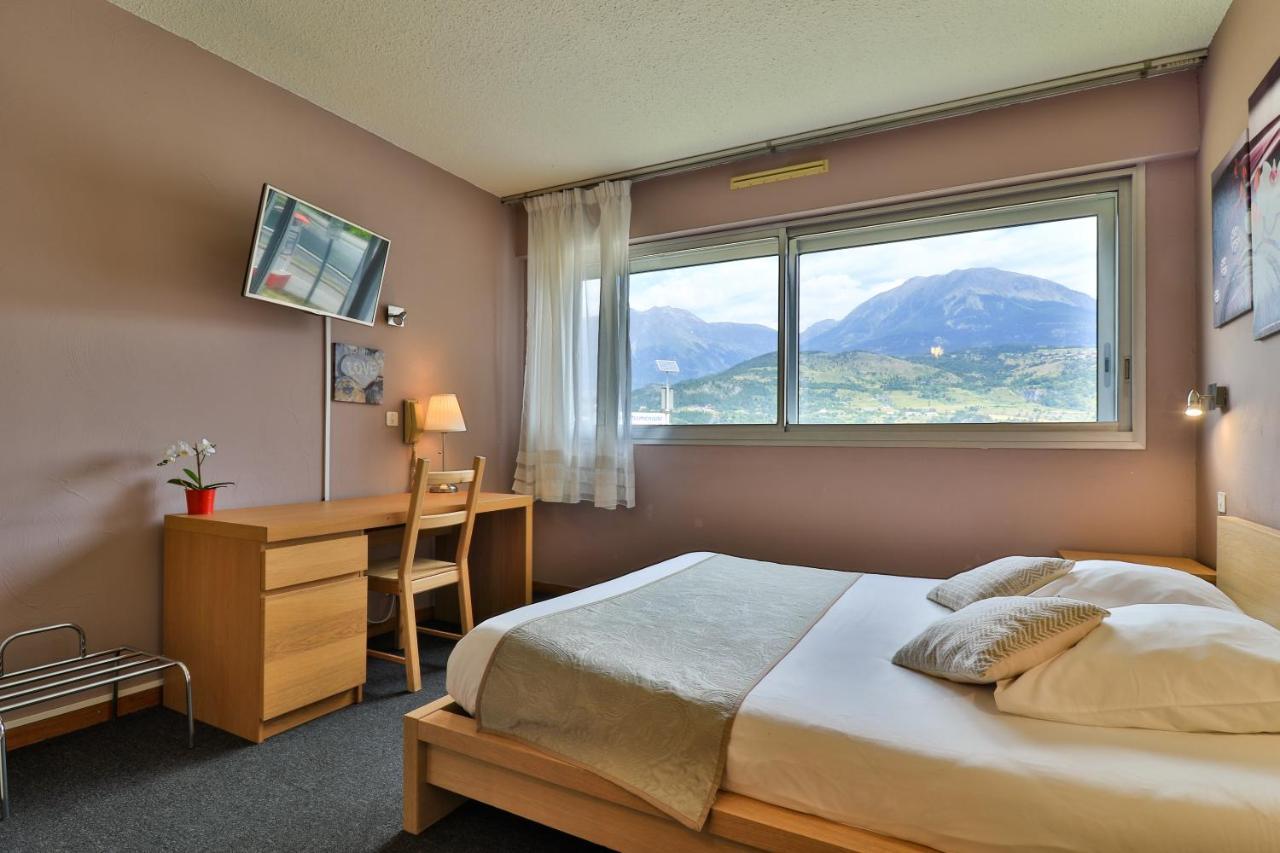 Hotel Les Flots Bleus Savines Bagian luar foto