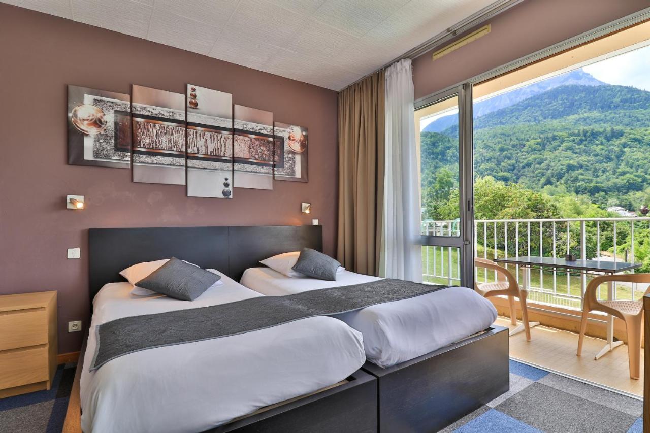 Hotel Les Flots Bleus Savines Bagian luar foto