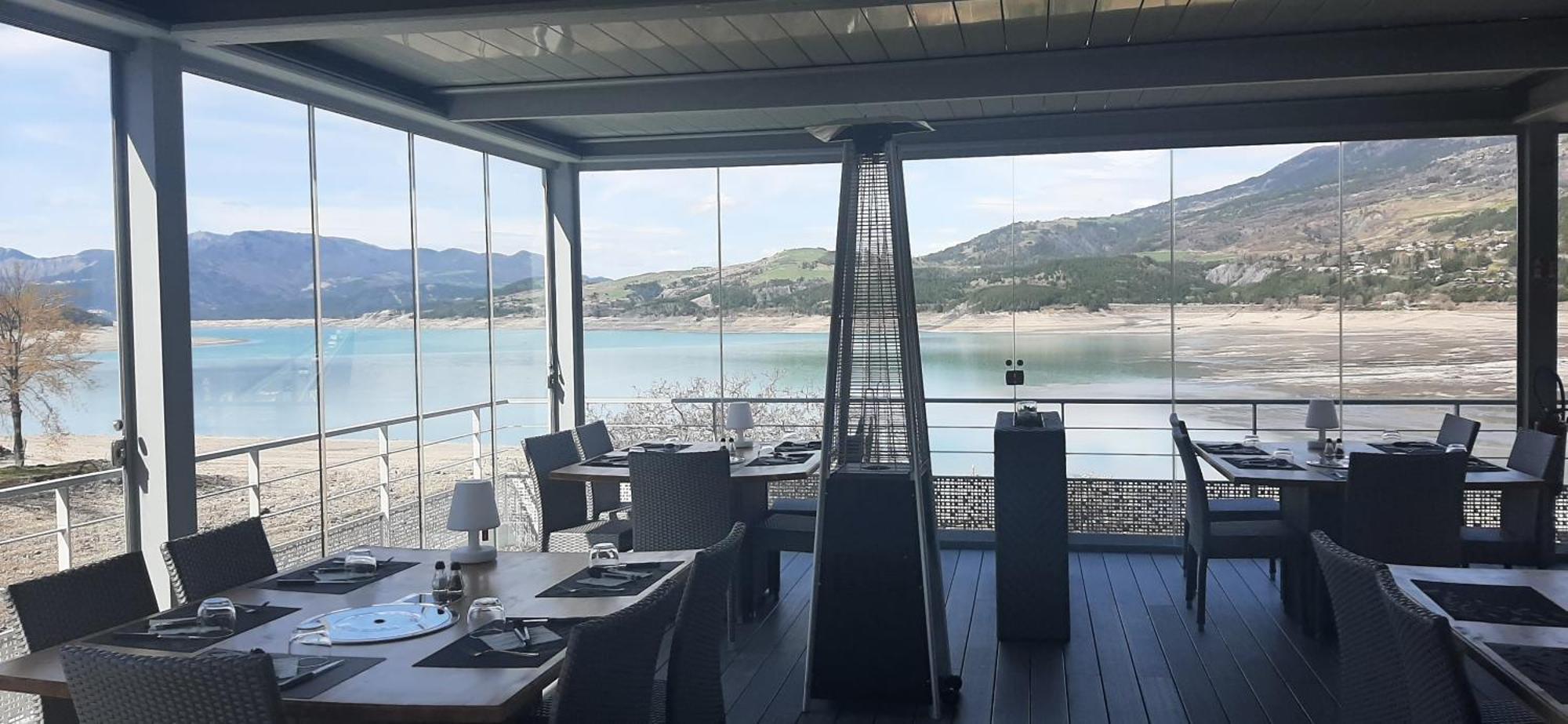 Hotel Les Flots Bleus Savines Bagian luar foto