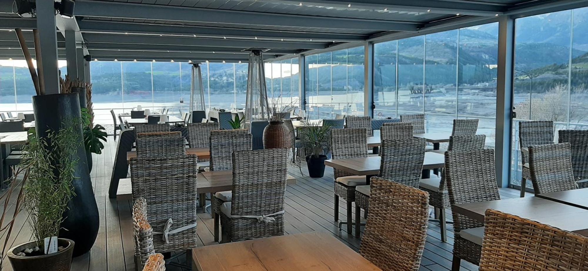 Hotel Les Flots Bleus Savines Bagian luar foto